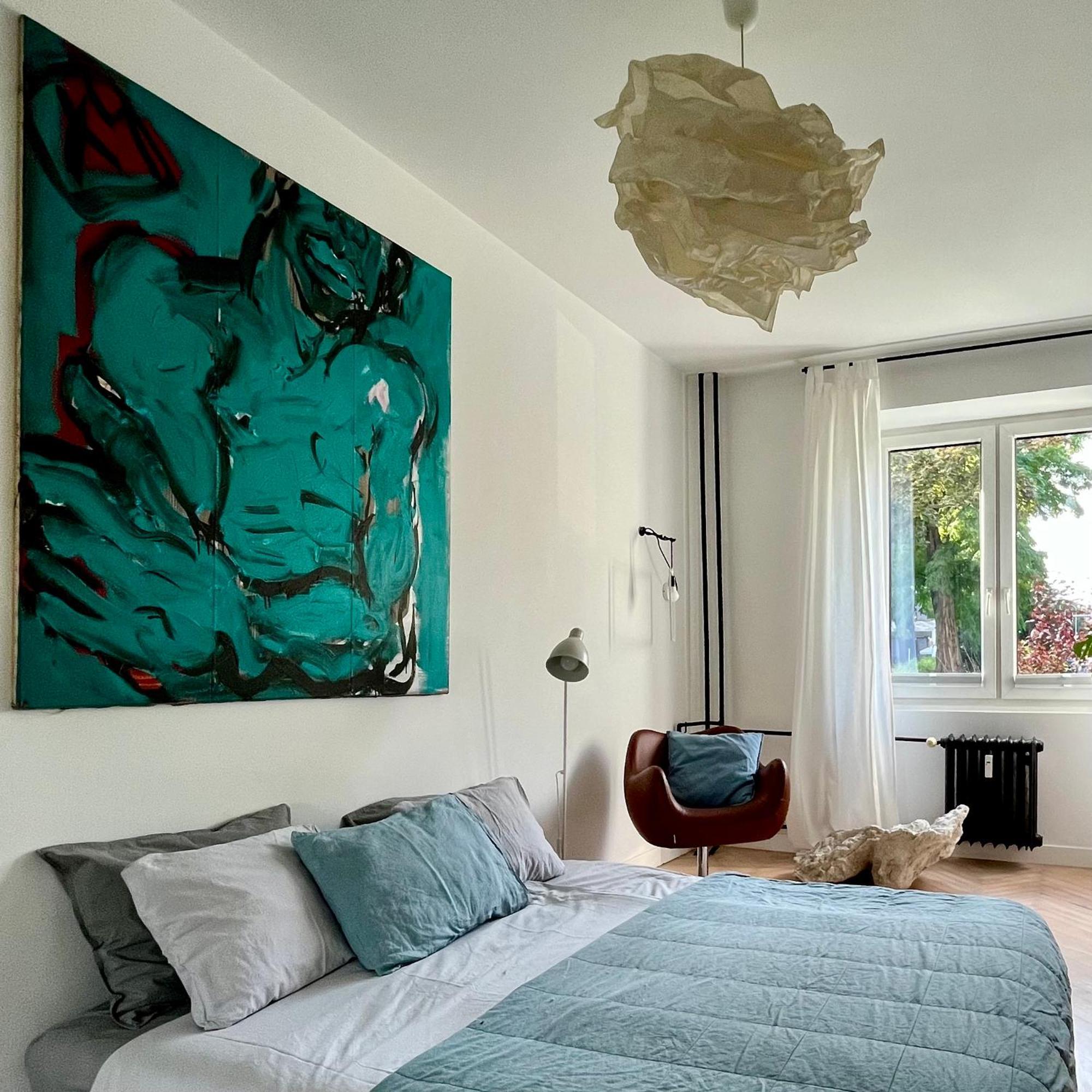 Art & Design 3 In Center Apartment